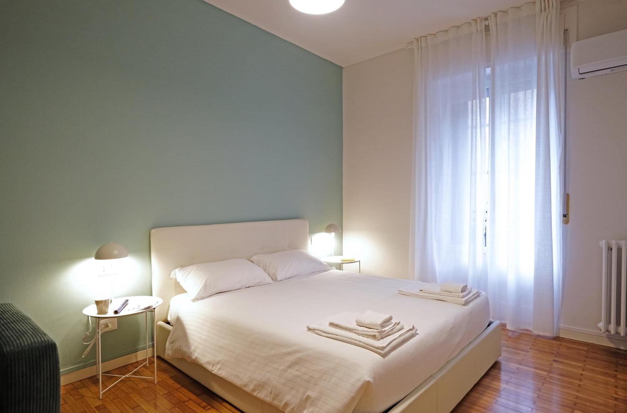 Milano Navigli Apartment - Via Tortona Luaran gambar